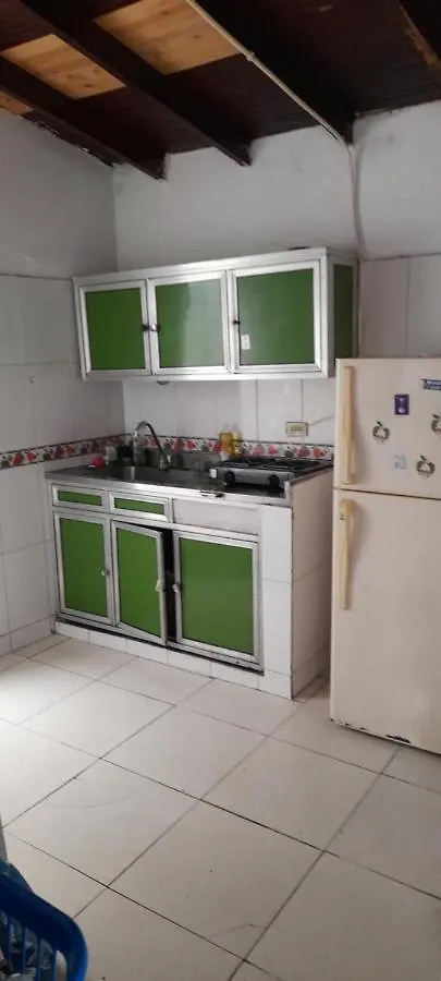 麦德林 Casa La Mansion酒店 0*,  哥伦比亚
